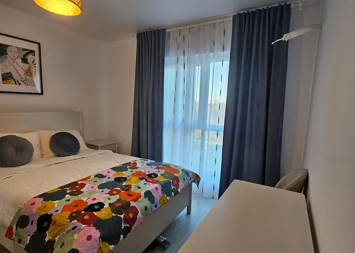 Nou Si Modern Lanaga Metrou Апартаменти *