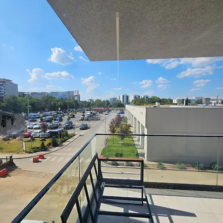 Апартаменти Nou Si Modern Lanaga Metrou *