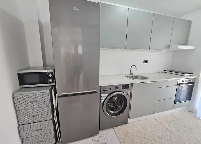 Apartment Nou Si Modern Lanaga Metrou Bucharest