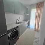 Nou Si Modern Lanaga Metrou 부쿠레슈티